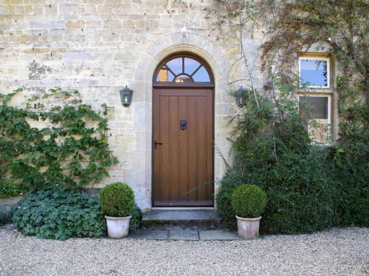 Aylworth Manor Bed & Breakfast Naunton Bagian luar foto